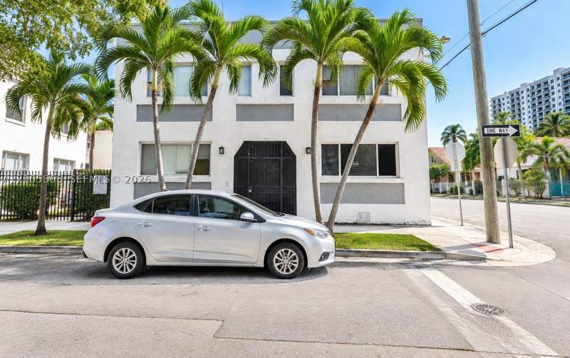 2 bedroom Condominium at 103 NW 6th Ave 1, River Point Condo, Miami — photo 2