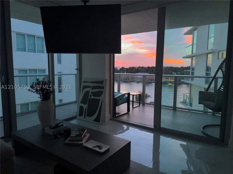 1 bedroom Condominium at 6620 Indian Creek Dr 501, Amd Pl Of 2nd Ocean Front, Miami Beach — photo 2