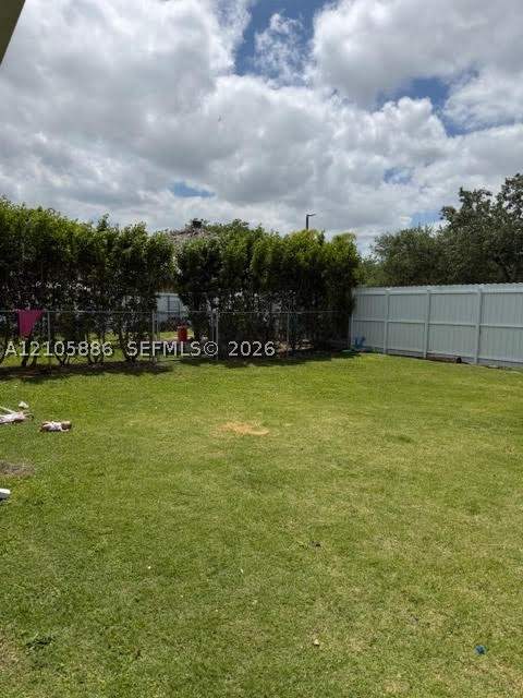 4 bedroom SingleFamilyResidence at 28704 SW 147th Pl, Lee Bell Homes, Homestead — photo 2