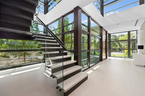 271 N Shore Dr, Miami Beach FL - photo 9 of 60