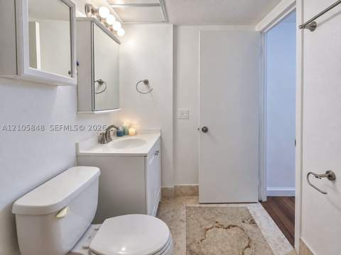 251 174th St 212, Sunny Isles Beach FL - photo 12 of 28