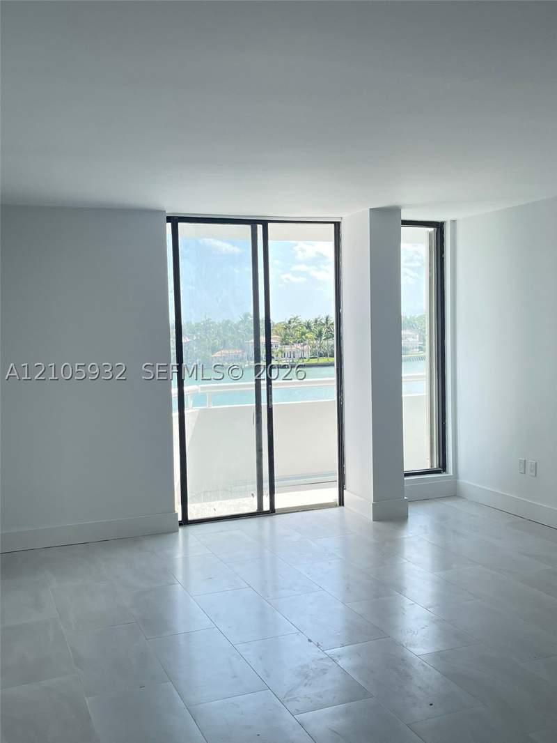 1 bedroom Condominium at 6820 Indian Creek Dr 4D, Indian Creek Cl Marina Co, Miami Beach — photo 2