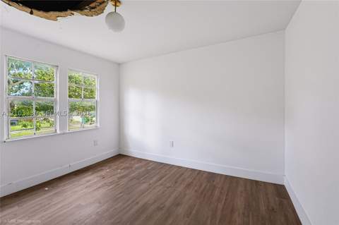 1053 NW 55th St, Miami FL - photo 12 of 15