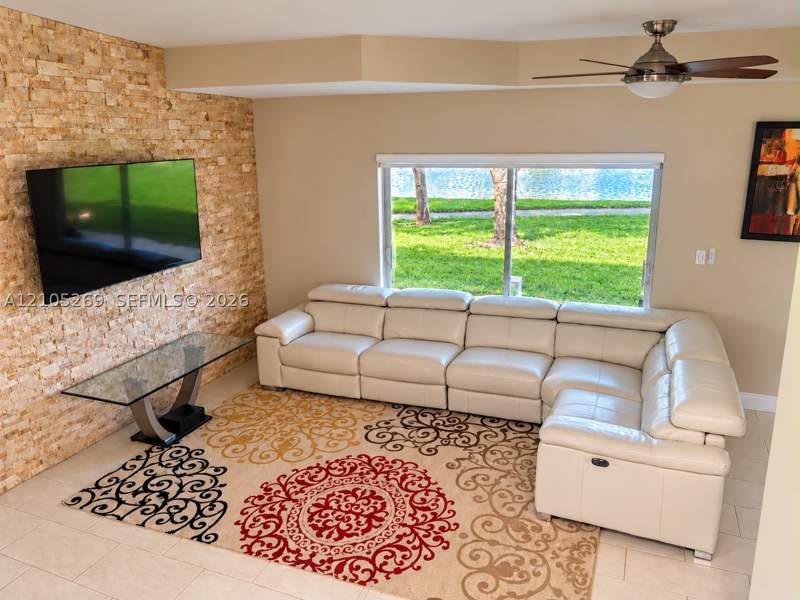 3 bedroom Townhouse at 14911 SW 114th Ter, Adagio Sub, Miami — photo 4