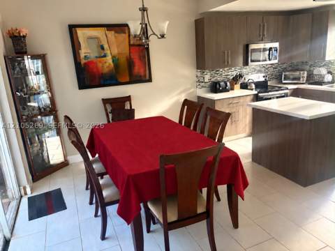 14911 SW 114th Ter, Miami FL - photo 6 of 17