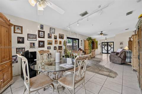 3855 SW 149th Pl, Miami FL - photo 13 of 39