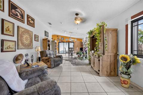 3855 SW 149th Pl, Miami FL - photo 8 of 39
