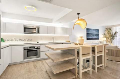102 24th St 1213, Miami Beach FL - photo 10 of 86