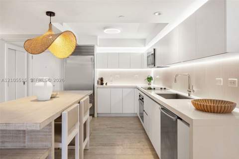 102 24th St 1213, Miami Beach FL - photo 13 of 86