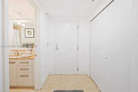 3540 Main Hwy 207, Miami FL - photo 10 of 17