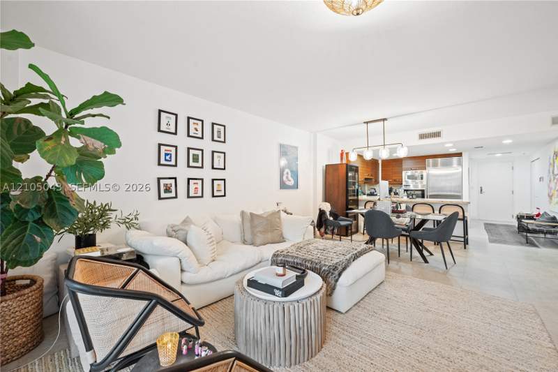 1 bedroom Condominium at 3540 Main Hwy 207, Grove Garden Residences C, Miami — photo 5