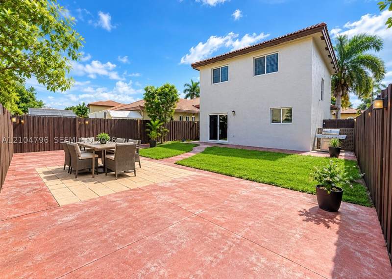 3 bedroom SingleFamilyResidence at 2521 NE 41st Ave, Meghans Place, Homestead — photo 2