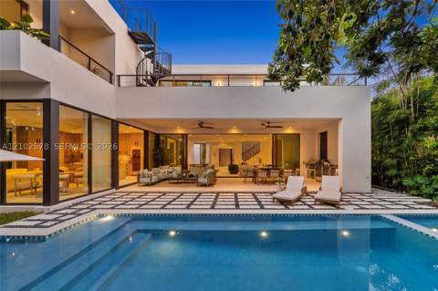 451 NE 52nd St, Miami FL - photo 6 of 116