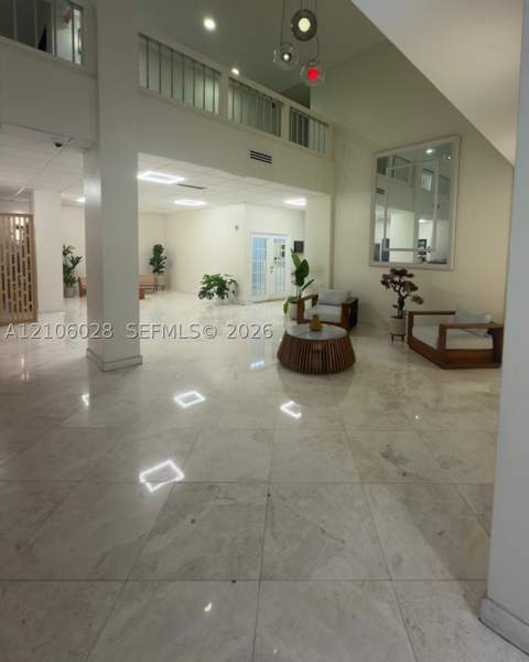 2780 NE 183rd St 1605, Aventura FL - photo 10 of 33