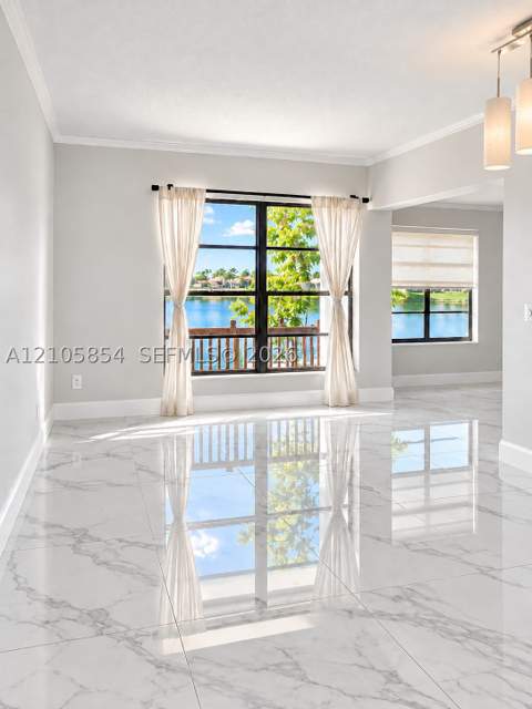 454 NW 97th Pl, Miami FL - photo 8 of 48