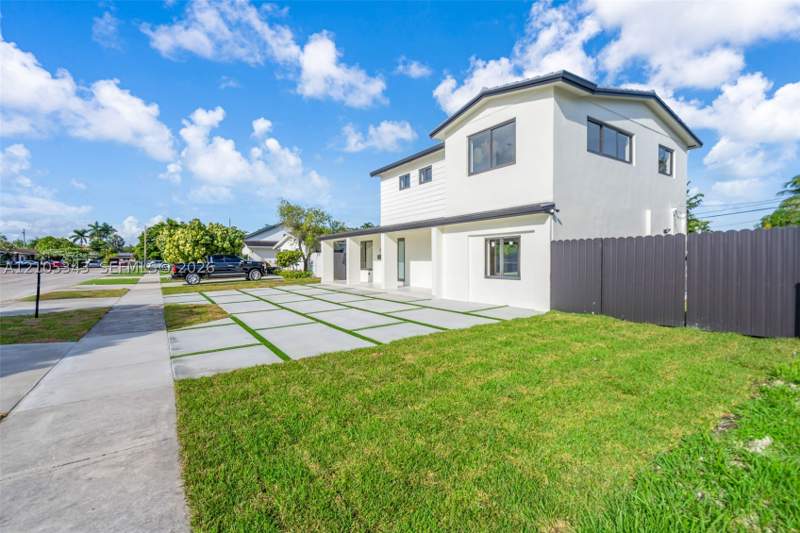 3 bedroom SingleFamilyResidence at 1735 SW 97th Pl, Westbrooke, Miami — photo 3