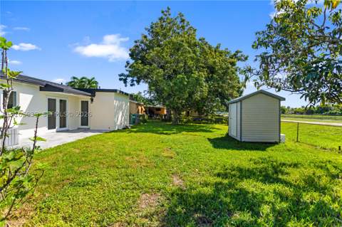 2850 NW 205th St, Miami Gardens FL - photo 9 of 29