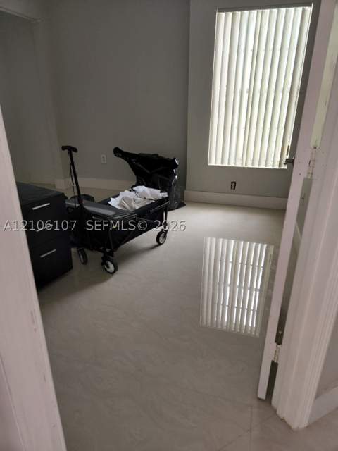 16284 SW 100th Ter, Miami FL - photo 8 of 17