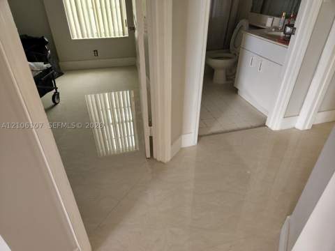 16284 SW 100th Ter, Miami FL - photo 9 of 17