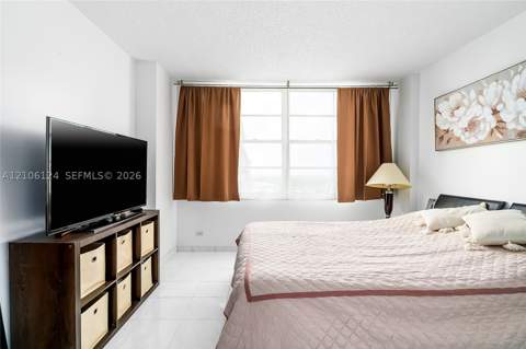 301 174th St 2208, Sunny Isles Beach FL - photo 24 of 48