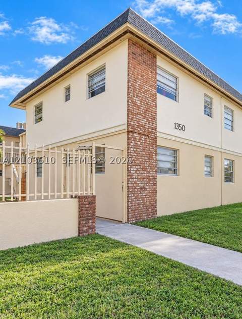 1350 NE 119th St 135007, Miami FL - photo 8 of 10