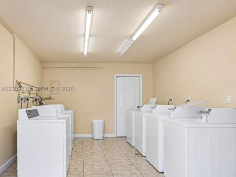 1350 NE 119th St 135007, Miami FL - photo 9 of 10