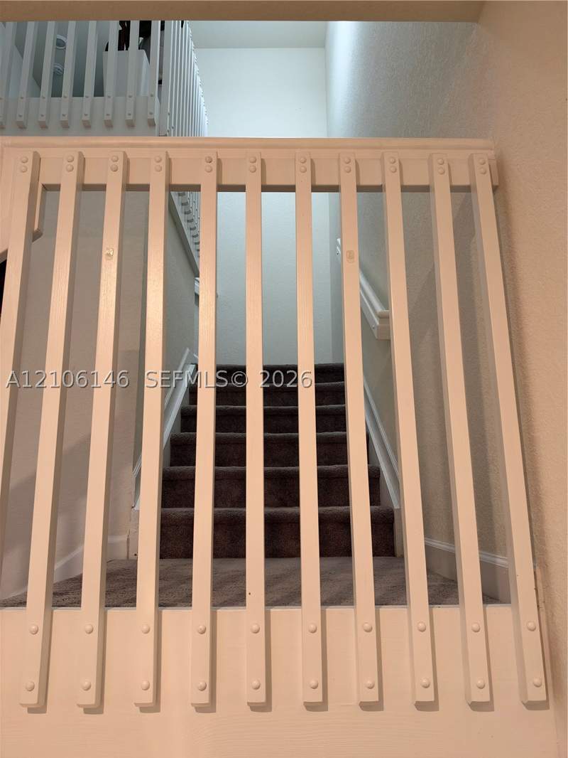 4 bedroom Townhouse at 3259 W 100th Ter, Aquabella Section One, Hialeah — photo 3