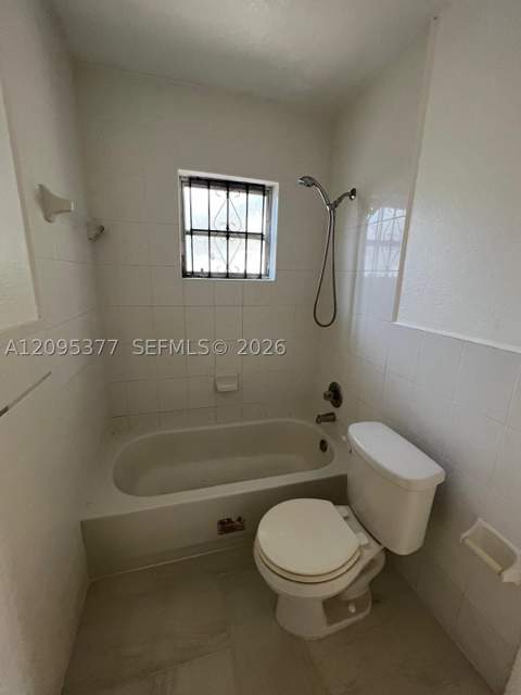 570 NW 41st St, Miami FL - photo 7 of 15