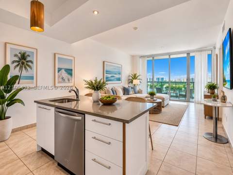 888 Biscayne Blvd 811, Miami FL - photo 10 of 33