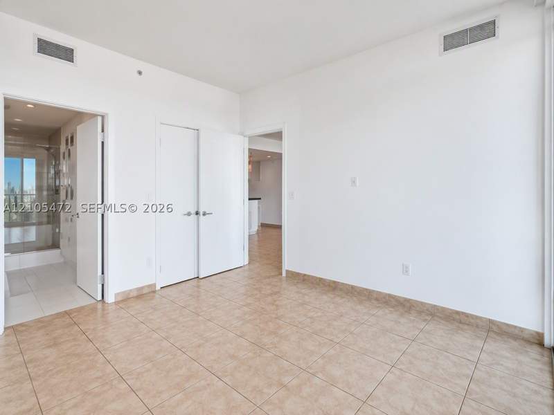 1 bedroom Condominium at 888 Biscayne Blvd 811, Marinablue Condo, Miami — photo 4