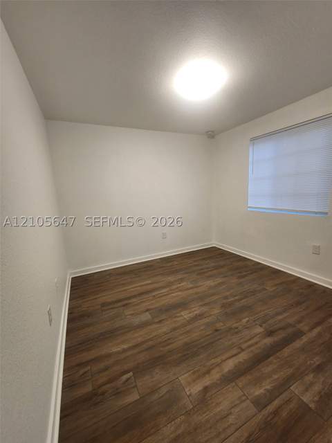 210 SW 3rd Ct, Florida City FL - photo 10 of 21