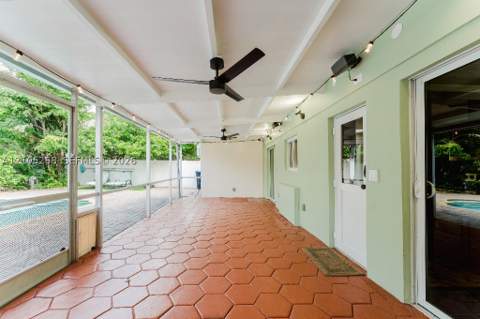 230 Miami Springs Ave, Miami Springs FL - photo 12 of 42