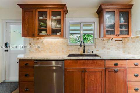 230 Miami Springs Ave, Miami Springs FL - photo 18 of 42