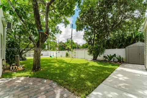 230 Miami Springs Ave, Miami Springs FL - photo 8 of 42