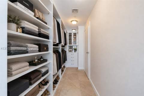 900 Biscayne Blvd 4205, Miami FL - photo 9 of 35