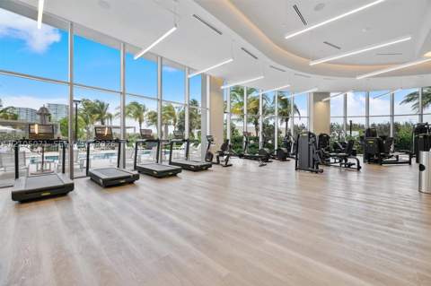 2411 Laguna Circle 3001, Miami FL - photo 10 of 16