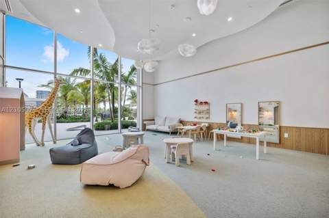 2411 Laguna Circle 3001, Miami FL - photo 7 of 16