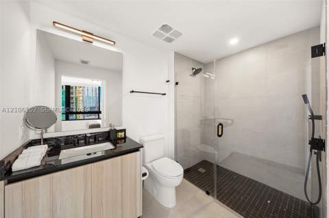 225 N Miami Ave 3001, Miami FL - photo 11 of 40