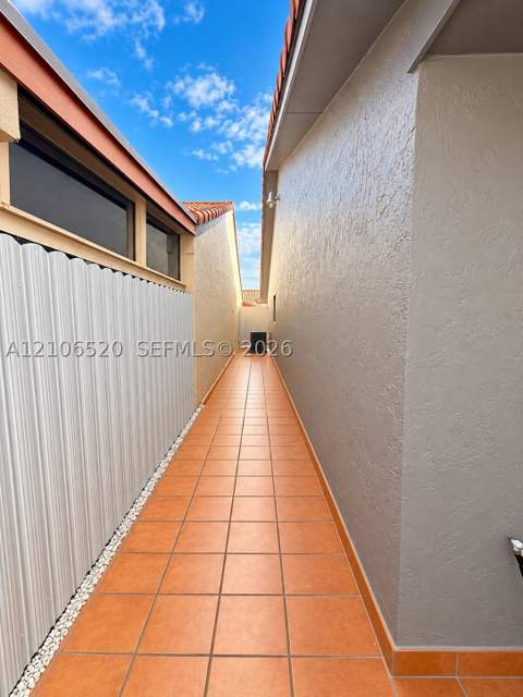5502 W 27th Ave, Hialeah FL - photo 11 of 12