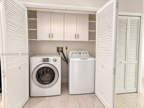 5502 W 27th Ave, Hialeah FL - photo 8 of 12