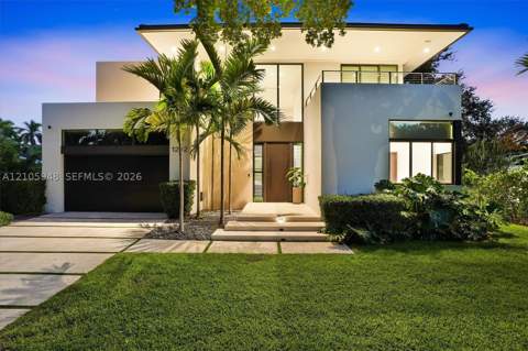 1202 NE 93rd St, Miami Shores FL - photo 10 of 92