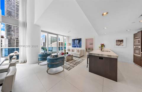 200 Biscayne Boulevard Way 904, Miami FL - photo 9 of 27