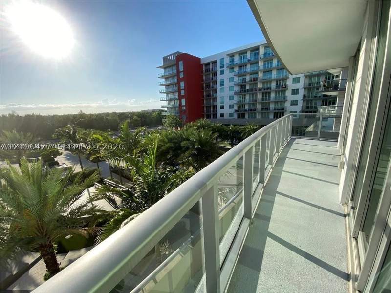 3 bedroom Condominium at 7751 NW 107th Ave 305, Grand Bay Commons South, Doral — photo 2