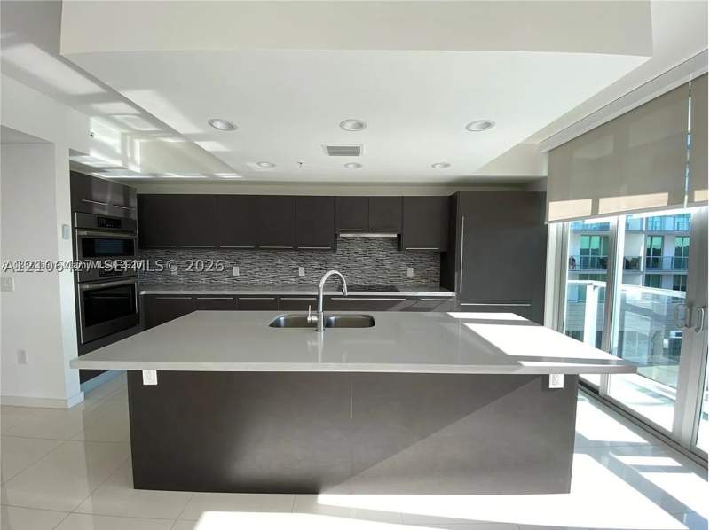 3 bedroom Condominium at 7751 NW 107th Ave 305, Grand Bay Commons South, Doral — photo 4
