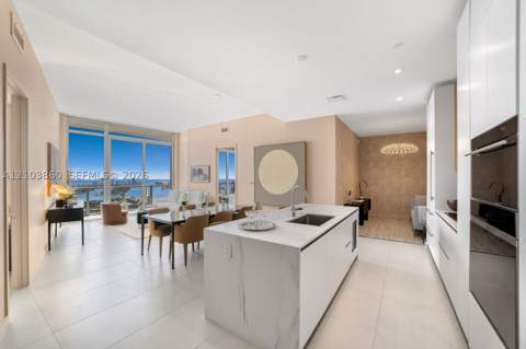 1400 Biscayne Boulevard 4902, Miami FL - photo 6 of 38