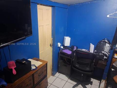 1369 NW 75th Ter, Miami FL - photo 6 of 9