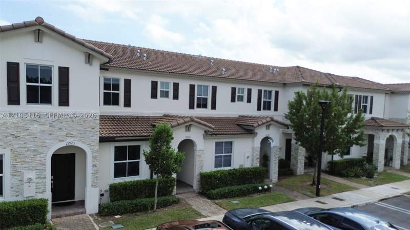 3 bedroom Condominium at 12121 NW 23 Ct 12121, Westview North, Miami — photo 2