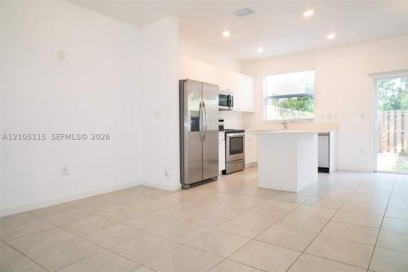 3 bedroom Condominium at 12121 NW 23 Ct 12121, Westview North, Miami — photo 3
