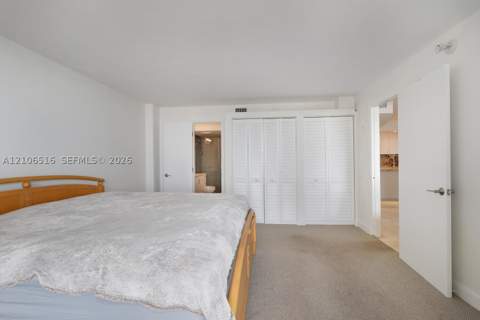 2901 S Bayshore Dr 14D, Coconut Grove FL - photo 12 of 25