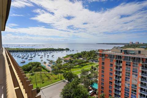 2901 S Bayshore Dr 14D, Coconut Grove FL - photo 17 of 25